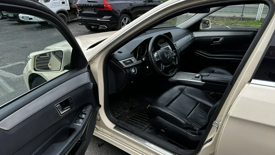 MERCEDES-BENZ E Klasa -