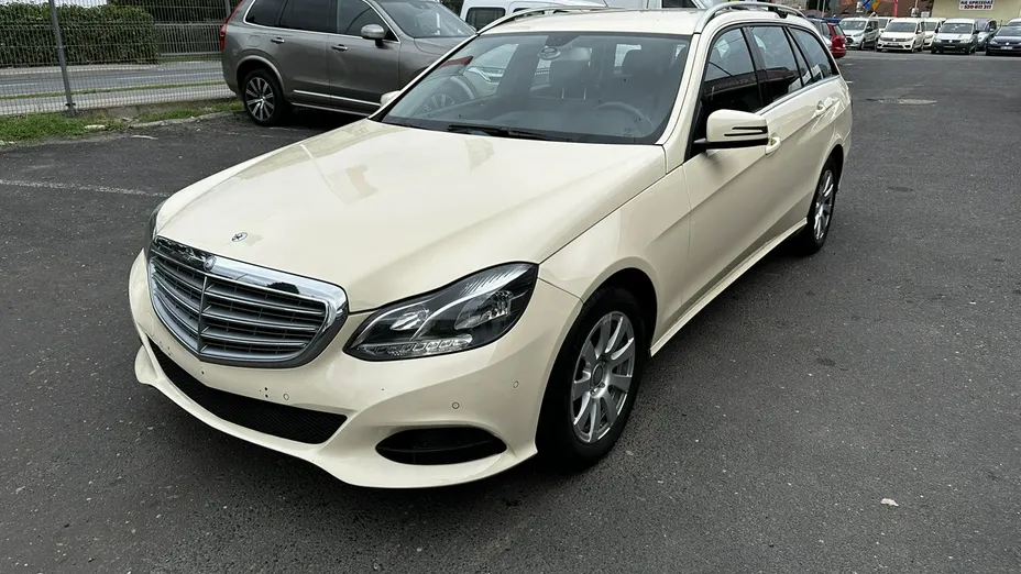 MERCEDES-BENZ E Klasa -
