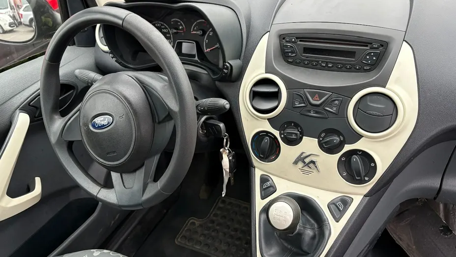 FORD Ka -