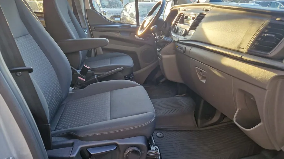 FORD Transit Custom Transit Custom 320 L1H1 Trend (bryg.)