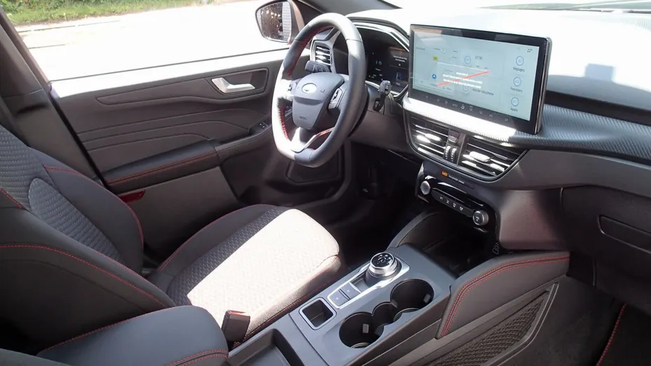 FORD Kuga -