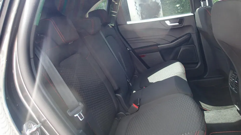 FORD Kuga -