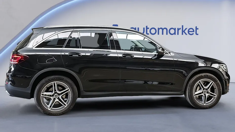 MERCEDES-BENZ GLC GLC 300 e 4-Matic
