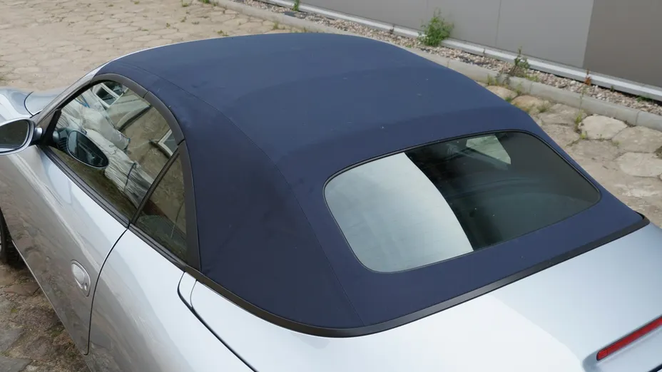 PORSCHE 911 -