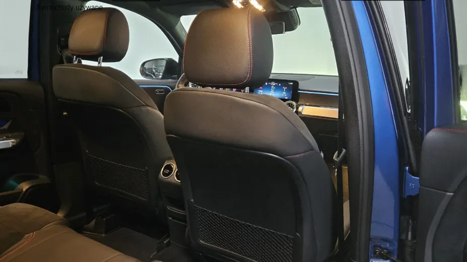 MERCEDES-BENZ GLB GLB 200 mHEV AMG Line 7G-DCT