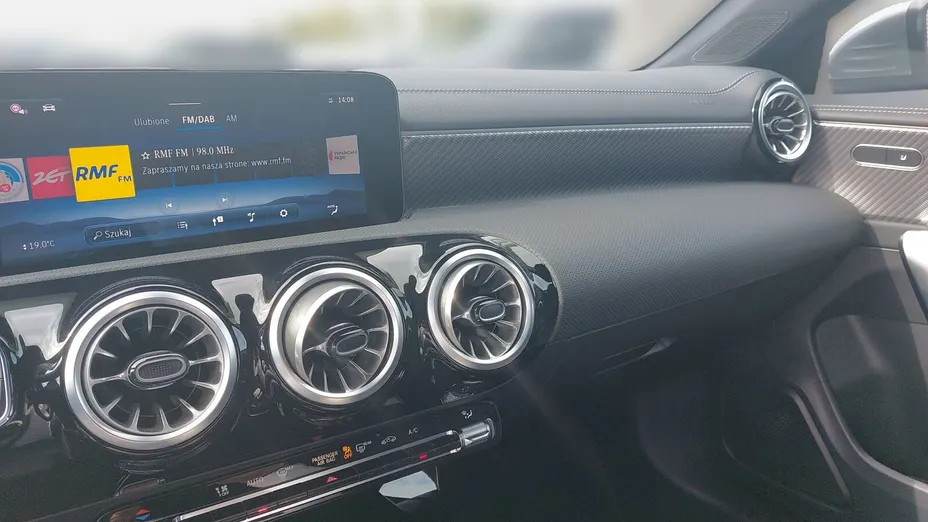 MERCEDES-BENZ CLA CLA 200 d Progressive 8G-DCT
