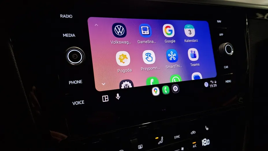 VOLKSWAGEN Arteon Arteon 2.0 TSI R-Line DSG