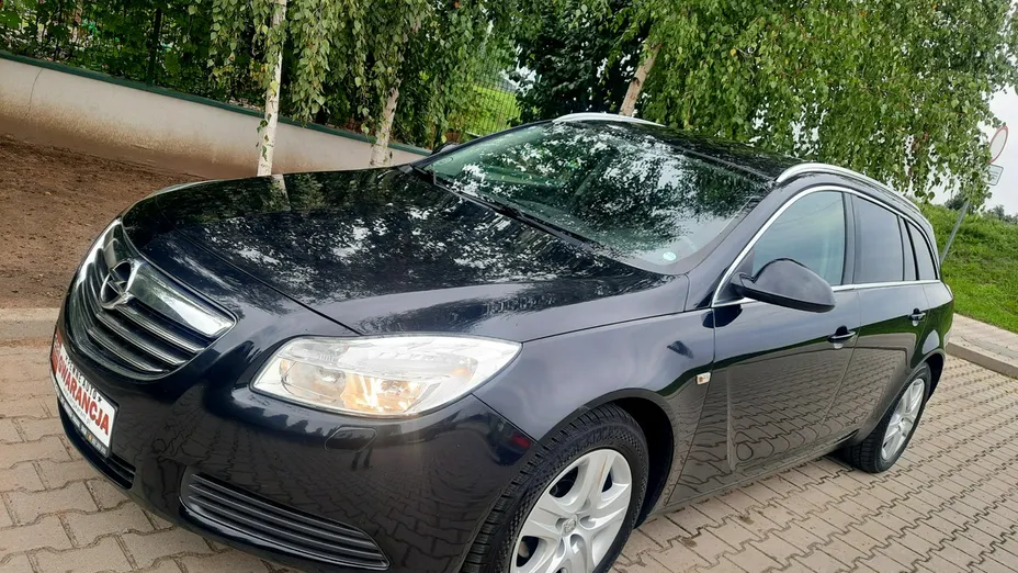 OPEL Insignia -