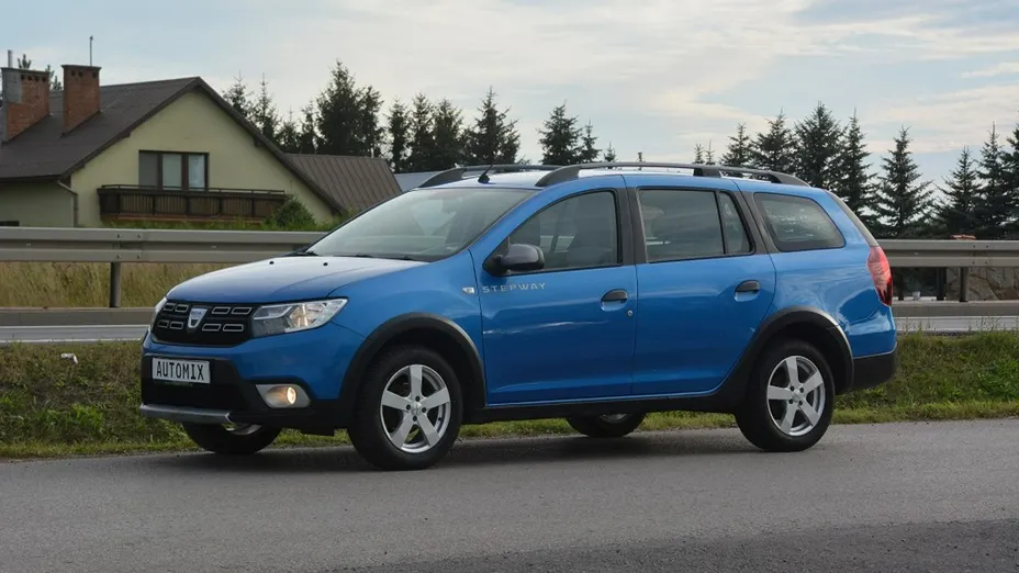 DACIA Logan -