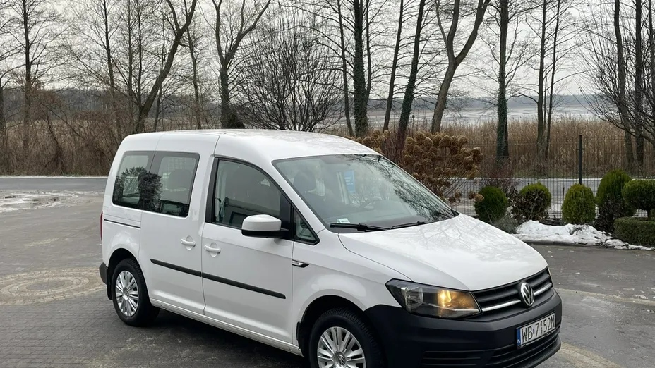 VOLKSWAGEN Caddy -
