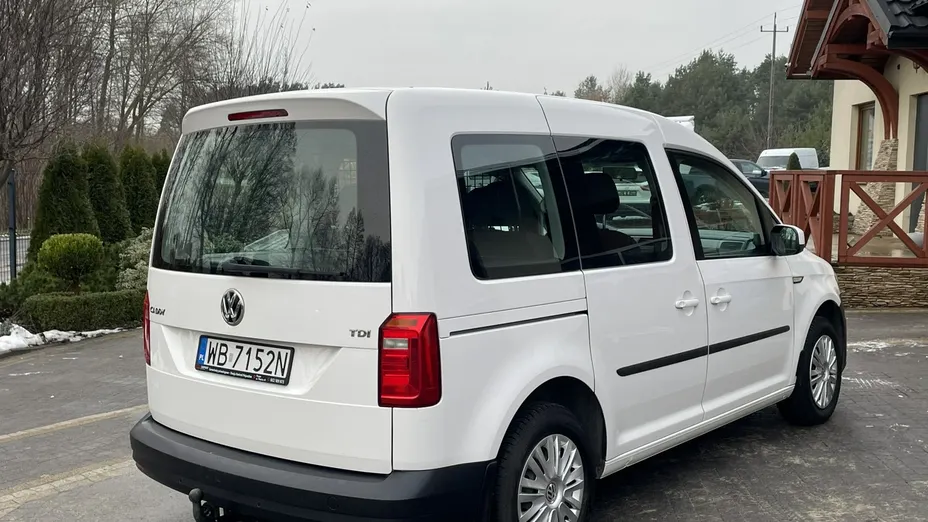 VOLKSWAGEN Caddy -