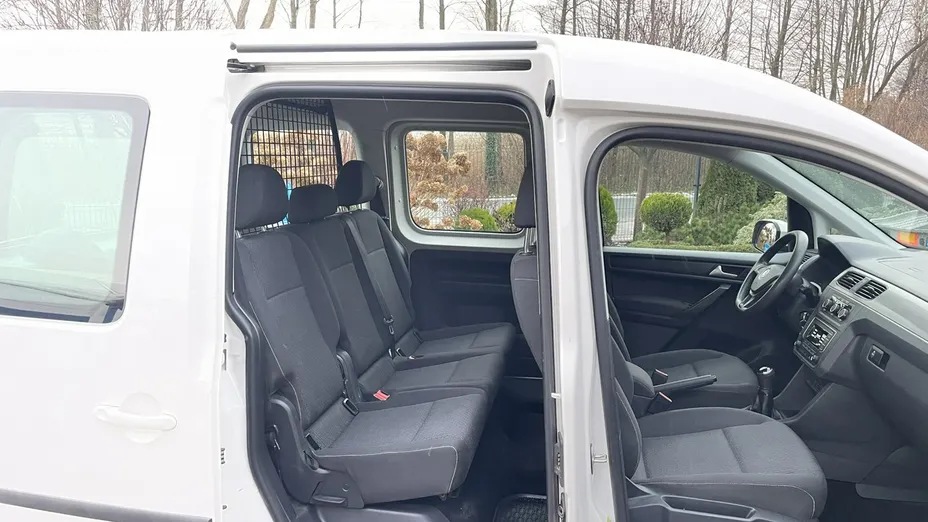 VOLKSWAGEN Caddy -