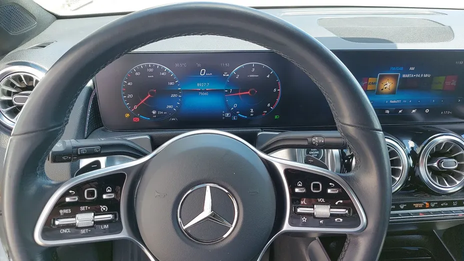 MERCEDES-BENZ GLB GLB 200 d Progressive 8G-DCT