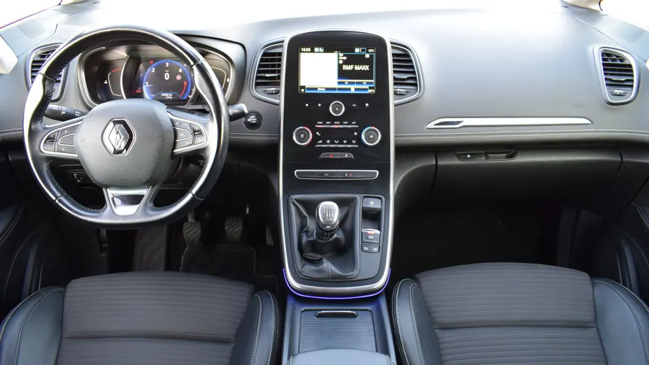 RENAULT Grand Scenic -