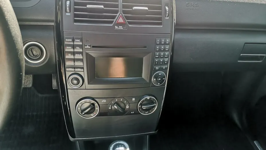 MERCEDES-BENZ A Klasa -