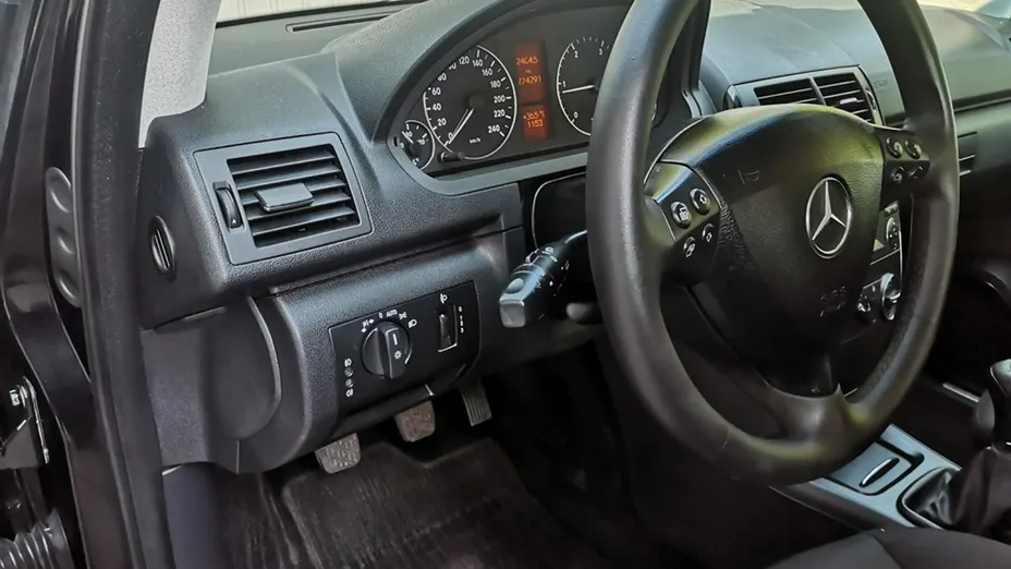 MERCEDES-BENZ A Klasa -