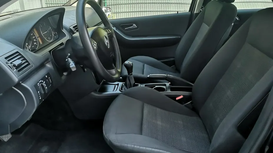 MERCEDES-BENZ A Klasa -