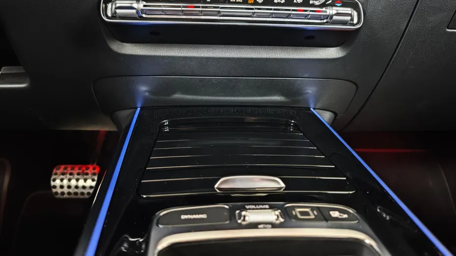 MERCEDES-BENZ GLA GLA 200 mHEV AMG Line 7G-DCT