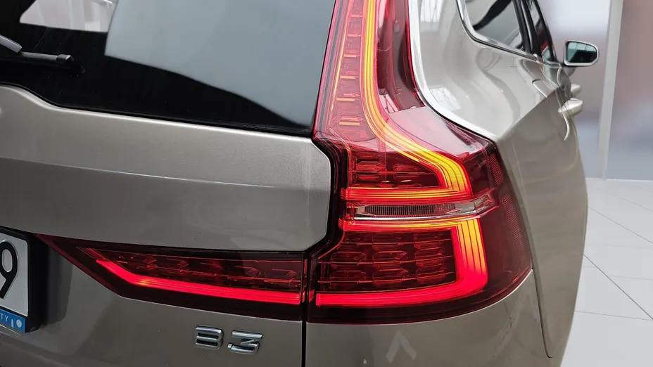 VOLVO V60 V60 B3 B Core aut