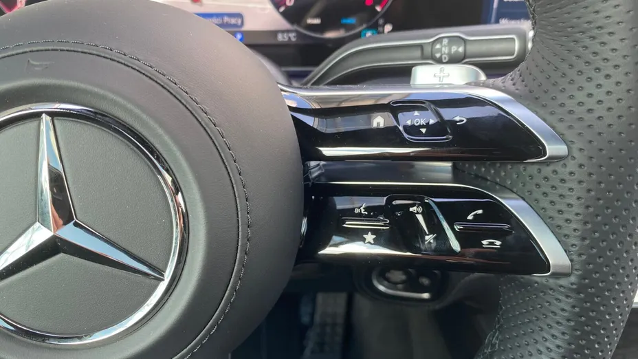 MERCEDES-BENZ GLS -
