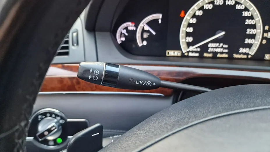 MERCEDES-BENZ S Klasa -