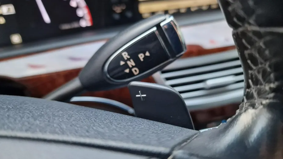MERCEDES-BENZ S Klasa -