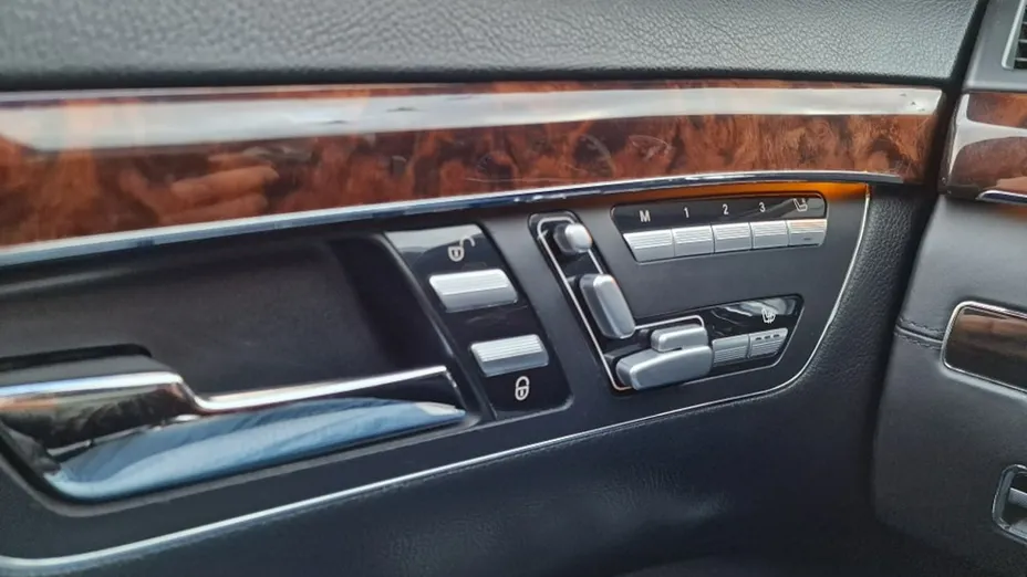 MERCEDES-BENZ S Klasa -