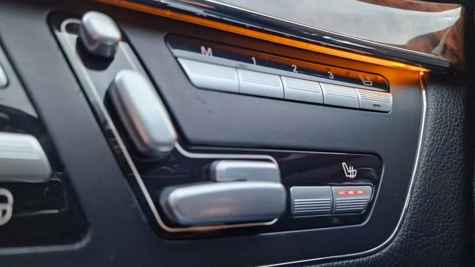 MERCEDES-BENZ S Klasa -
