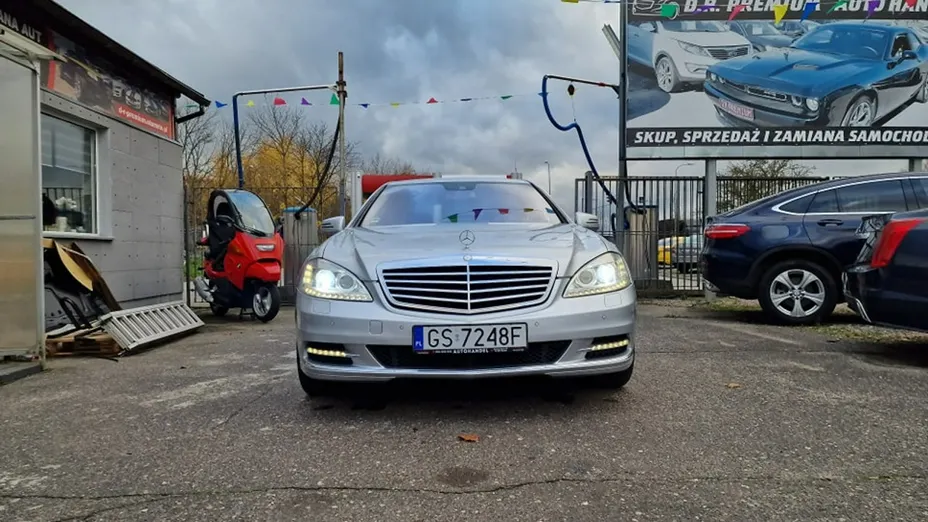 MERCEDES-BENZ S Klasa -