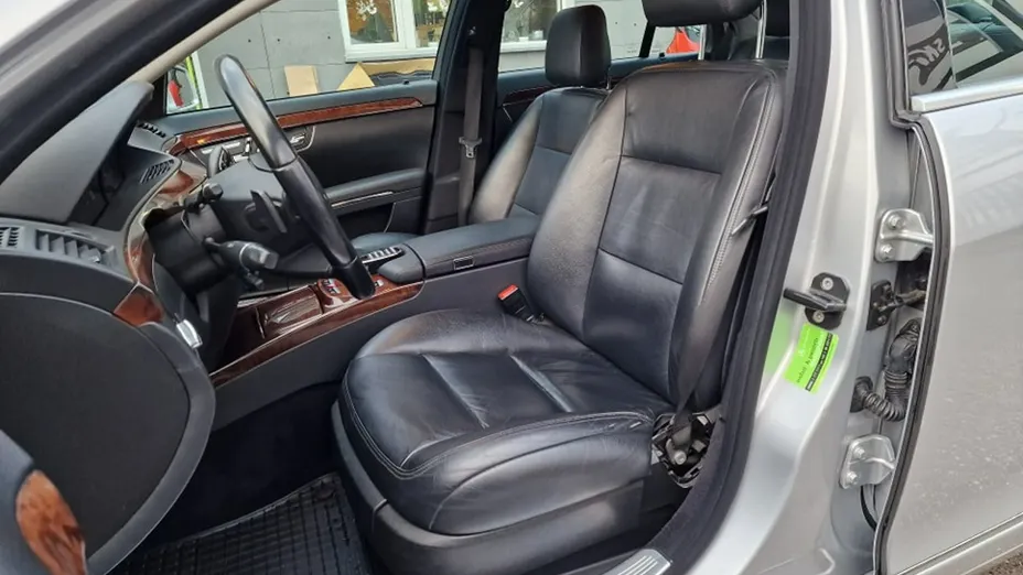 MERCEDES-BENZ S Klasa -