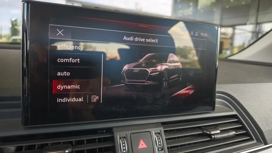 AUDI Q5 Q5 40 TFSI mHEV Quattro Advanced S tronic
