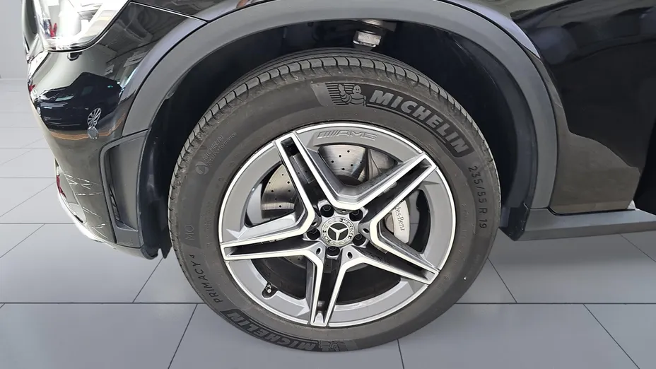 MERCEDES-BENZ GLC GLC 300 e 4-Matic