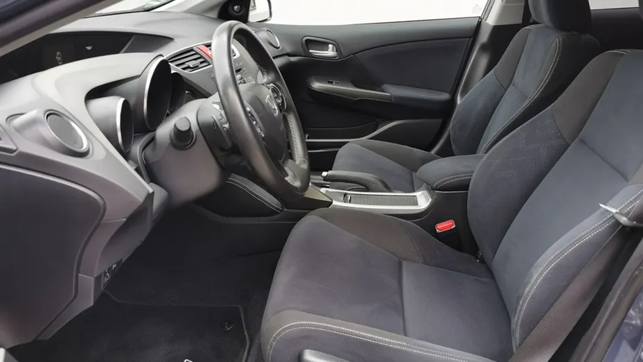 HONDA Civic -
