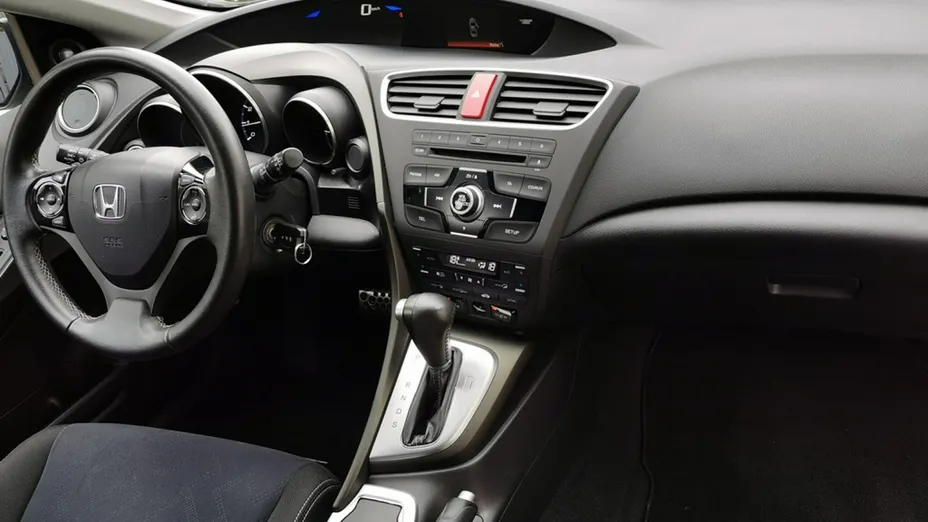 HONDA Civic -