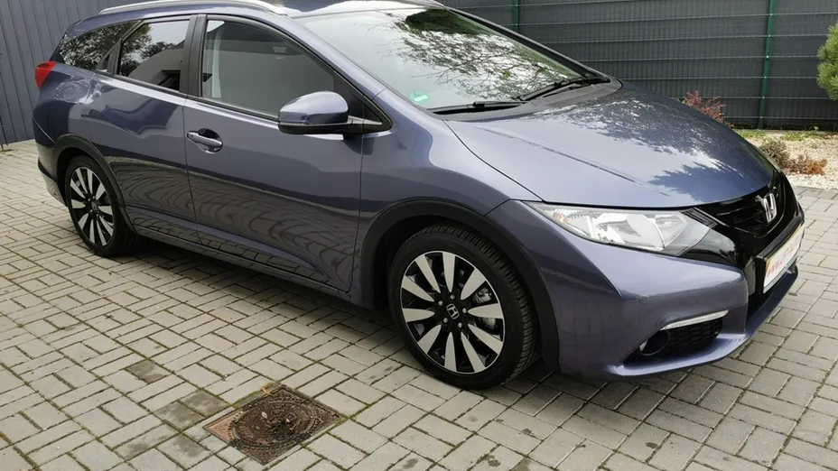 HONDA Civic -
