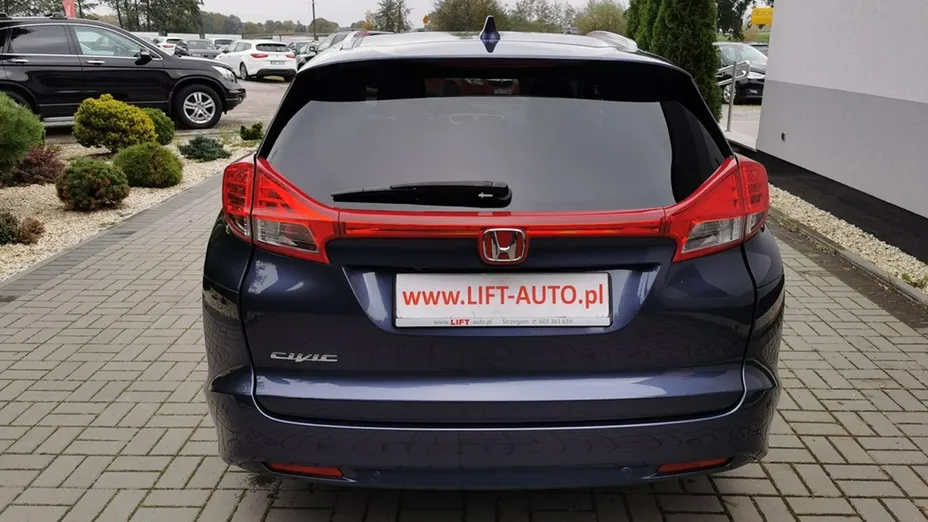 HONDA Civic -