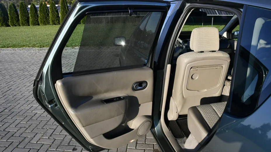 RENAULT Scenic -