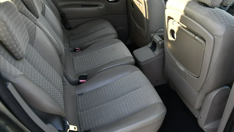RENAULT Scenic -