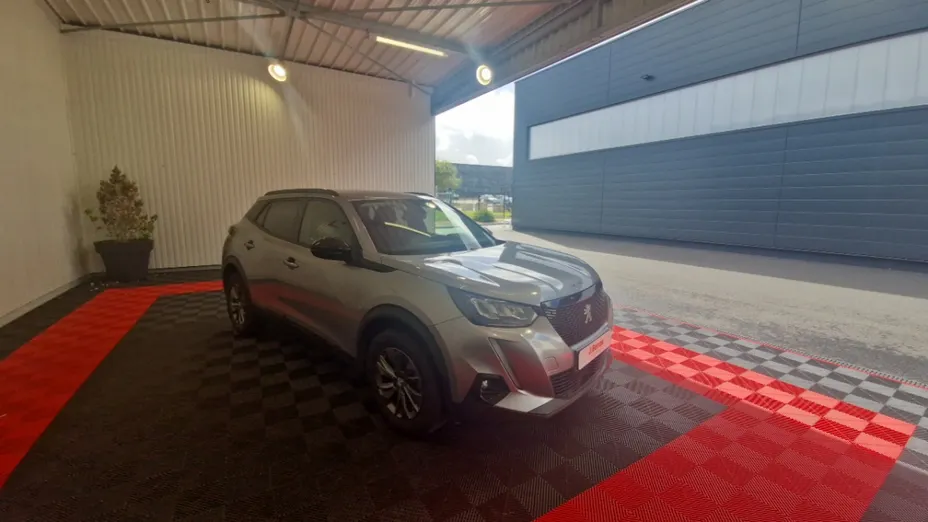 PEUGEOT 2008 -