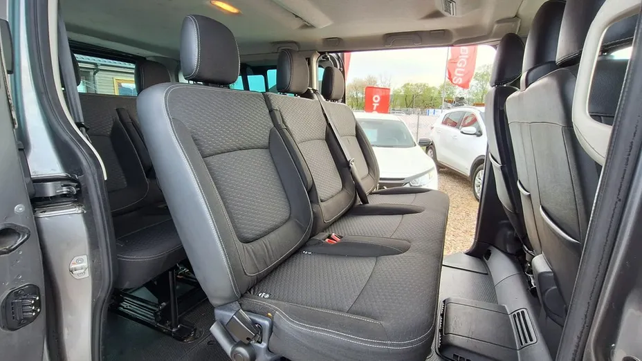 OPEL Vivaro -