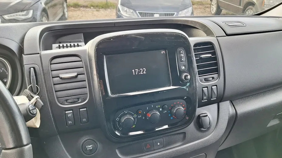 OPEL Vivaro -