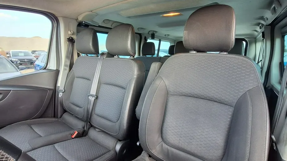 OPEL Vivaro -