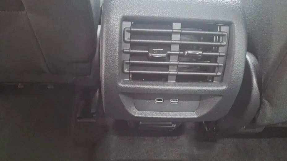 VOLKSWAGEN Caddy osobowy Caddy 1.5 TSI Life Nowy