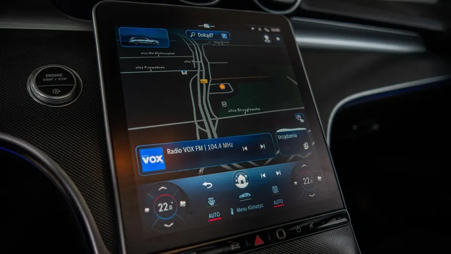 MERCEDES-BENZ C Klasa C 200 mHEV AMG