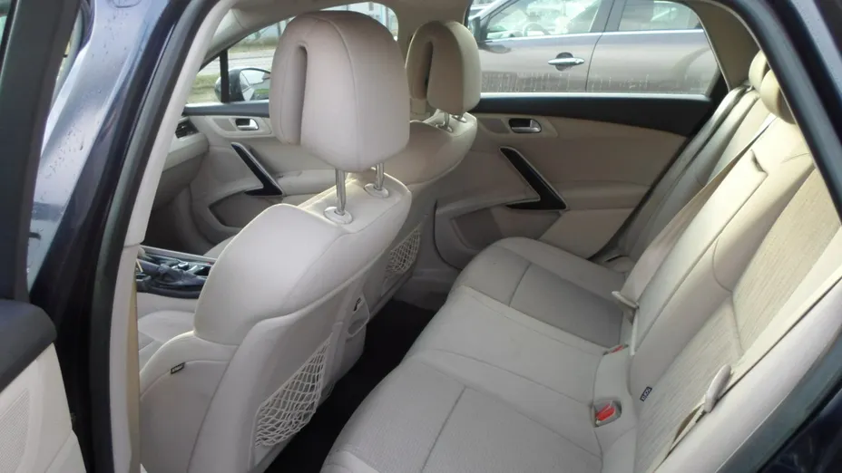 PEUGEOT 508 -