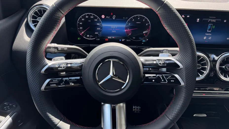 MERCEDES-BENZ B Klasa B 200 mHEV AMG Line 7G-DCT