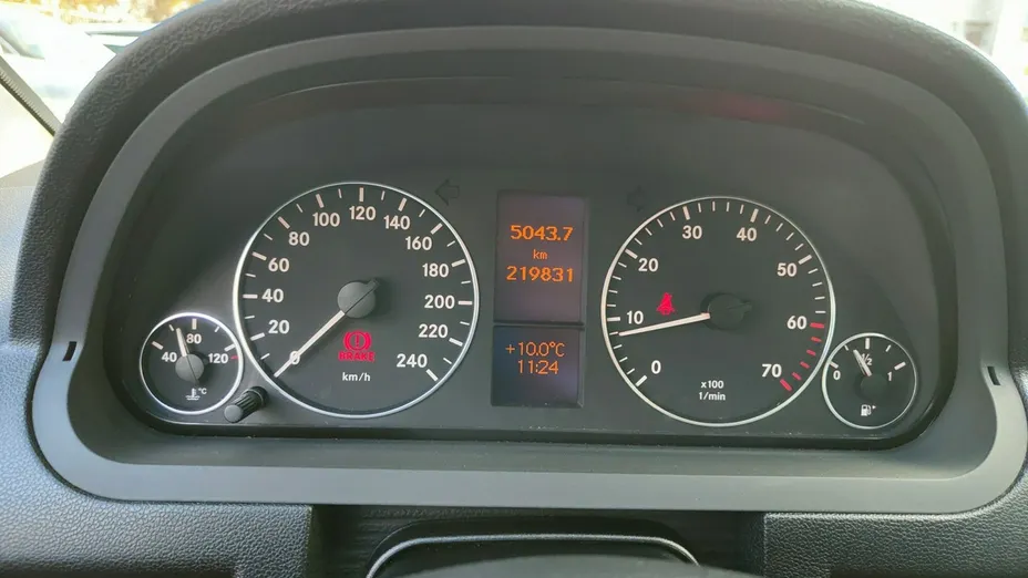 MERCEDES-BENZ A Klasa -