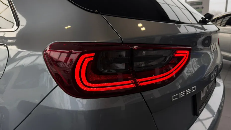 KIA Cee'd Ceed 1.5 T-GDI L