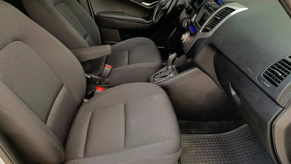 HYUNDAI ix20 ix20 1.6 Comfort aut