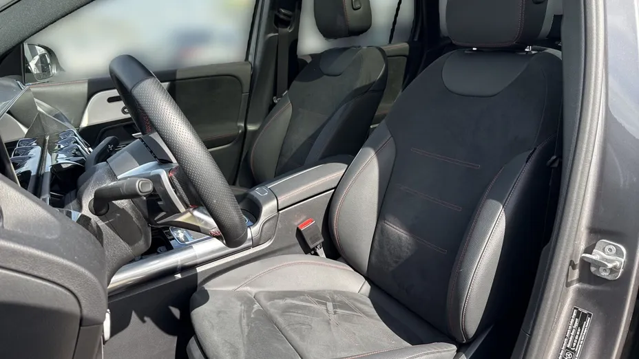 MERCEDES-BENZ GLA GLA 200 mHEV AMG Line 7G-DCT